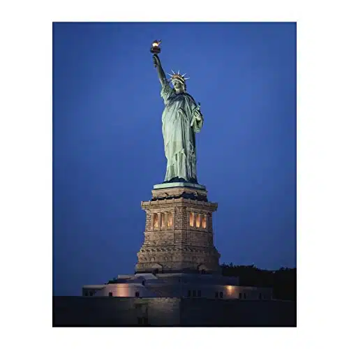 Statue of Liberty   Patriotic Wall Art Poster, Our Motivational Wall Decor Poster Is An Ideal Inspirational Art For Home Decor, Bedroom Decor, Boys Room Decor Aesthetic or th 